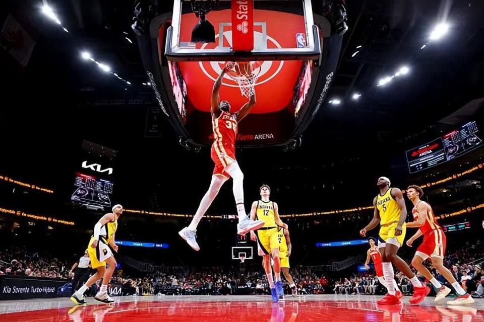 开云-在湖人没打出来，但内线新星加盟老鹰后立刻打出了亮眼的表现？